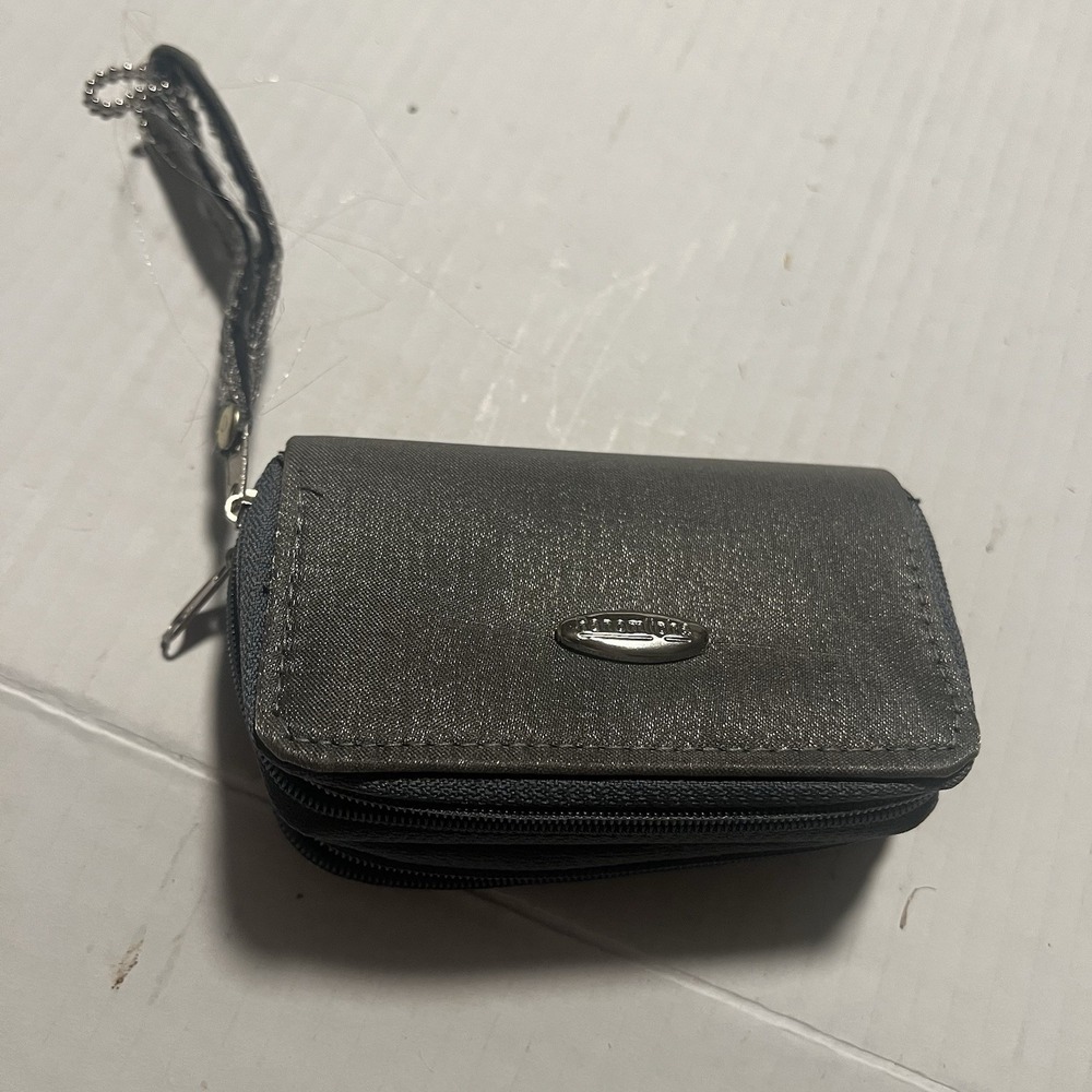 Ranomiphe compact gray metallic wallet features Two convenient zip pockets